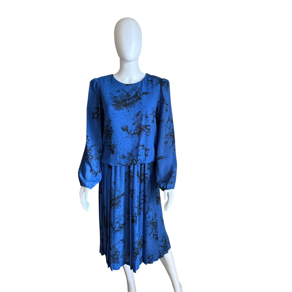 Breli Originals Blue Floral Pleated Long Sleeve Midi Dress 14
